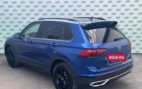 Volkswagen Tiguan II, 2021 год, 2 895 000 рублей, 5 фотография