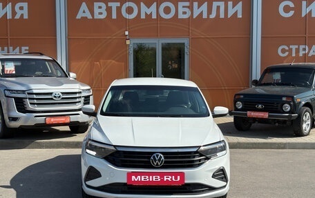 Volkswagen Polo VI (EU Market), 2021 год, 1 350 000 рублей, 2 фотография