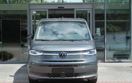 Volkswagen Multivan, 2025 год, 9 290 000 рублей, 2 фотография