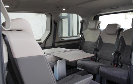 Volkswagen Multivan, 2025 год, 9 290 000 рублей, 5 фотография