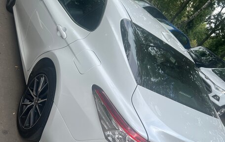 Toyota Camry, 2021 год, 2 750 000 рублей, 9 фотография