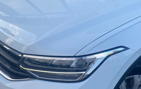 Volkswagen Tiguan II, 2021 год, 3 300 000 рублей, 3 фотография