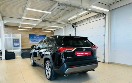 Toyota RAV4, 2021 год, 2 799 900 рублей, 4 фотография