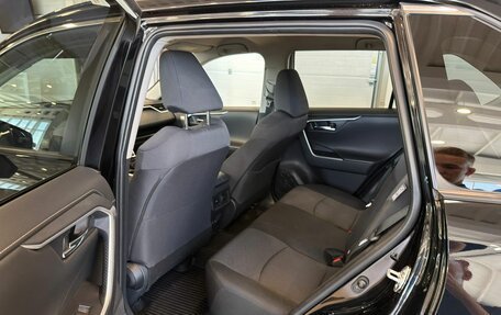 Toyota RAV4, 2021 год, 2 799 900 рублей, 18 фотография
