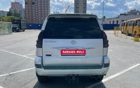 Toyota Land Cruiser Prado 120 рестайлинг, 2005 год, 2 390 000 рублей, 8 фотография