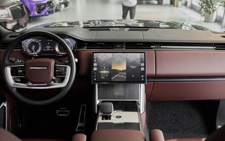 Land Rover Range Rover IV рестайлинг, 2025 год, 23 900 000 рублей, 10 фотография