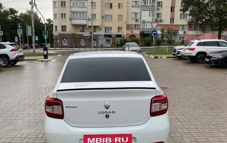 Renault Logan II, 2017 год, 350 000 рублей, 5 фотография