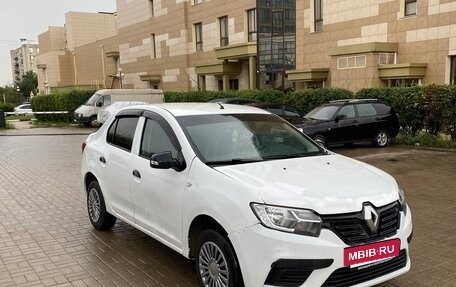 Renault Logan II, 2017 год, 350 000 рублей, 2 фотография