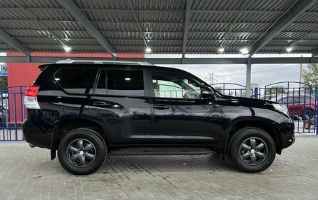 Toyota Land Cruiser Prado 150 рестайлинг 2, 2013 год, 2 249 000 рублей, 6 фотография