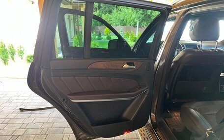 Mercedes-Benz GL-Класс, 2013 год, 3 000 000 рублей, 13 фотография