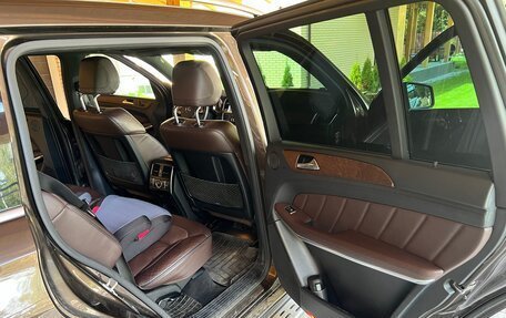 Mercedes-Benz GL-Класс, 2013 год, 3 000 000 рублей, 16 фотография