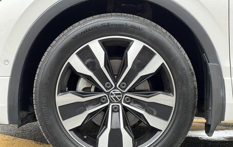 Volkswagen Tiguan II, 2022 год, 2 601 000 рублей, 23 фотография