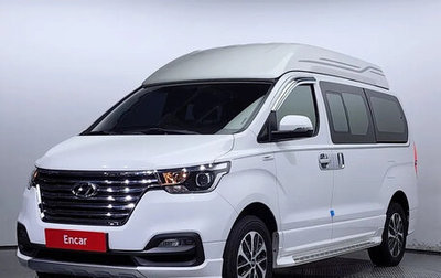 Hyundai Grand Starex Grand Starex I рестайлинг 2, 2020 год, 2 530 000 рублей, 1 фотография