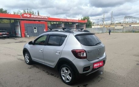 Renault Sandero II рестайлинг, 2015 год, 1 050 000 рублей, 1 фотография