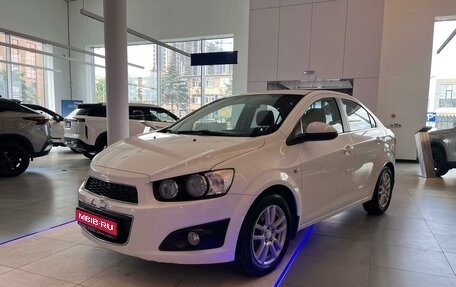 Chevrolet Aveo III, 2014 год, 815 000 рублей, 1 фотография