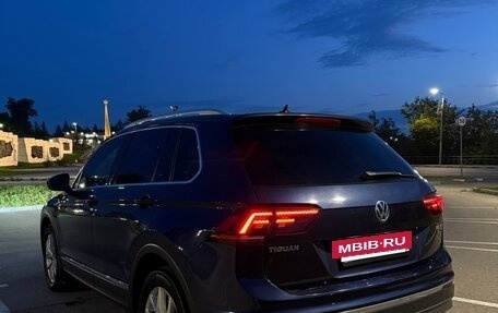 Volkswagen Tiguan II, 2017 год, 2 470 000 рублей, 7 фотография