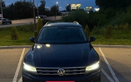 Volkswagen Tiguan II, 2017 год, 2 470 000 рублей, 9 фотография