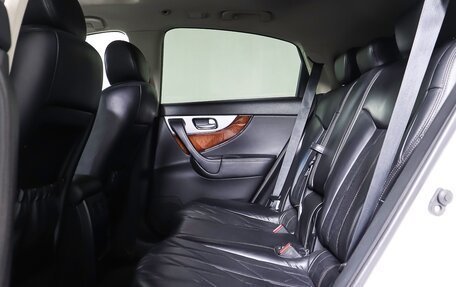 Infiniti QX70, 2014 год, 2 350 000 рублей, 12 фотография
