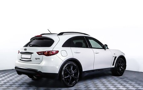 Infiniti QX70, 2014 год, 2 350 000 рублей, 5 фотография