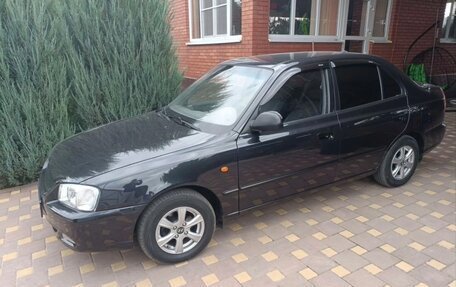 Hyundai Accent II, 2011 год, 880 000 рублей, 2 фотография
