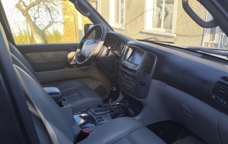 Toyota Land Cruiser 100 рестайлинг 2, 1999 год, 1 900 000 рублей, 2 фотография