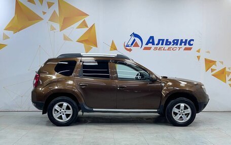 Renault Duster I рестайлинг, 2013 год, 875 000 рублей, 2 фотография