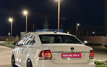 Volkswagen Polo VI (EU Market), 2018 год, 1 450 000 рублей, 5 фотография