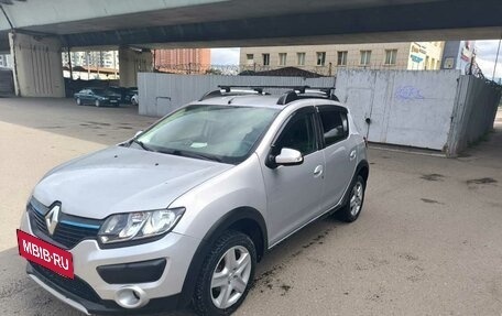 Renault Sandero II рестайлинг, 2015 год, 1 050 000 рублей, 2 фотография
