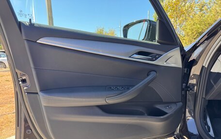 BMW 5 серия, 2019 год, 4 600 000 рублей, 13 фотография