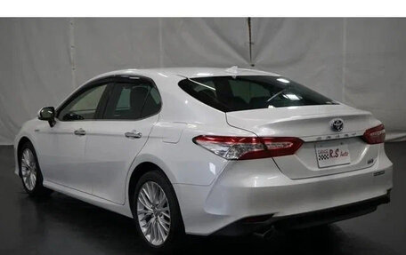 Toyota Camry, 2020 год, 2 300 000 рублей, 4 фотография