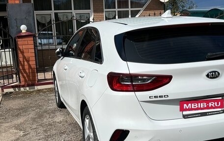 KIA cee'd III, 2020 год, 2 100 000 рублей, 2 фотография
