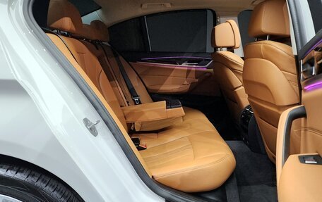 BMW 5 серия, 2022 год, 3 044 035 рублей, 14 фотография
