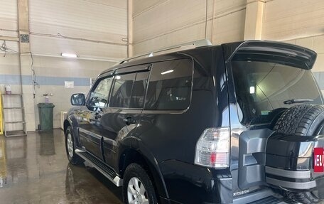 Mitsubishi Pajero IV, 2010 год, 2 400 000 рублей, 2 фотография