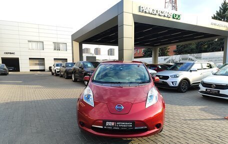 Nissan Leaf I, 2013 год, 825 000 рублей, 2 фотография