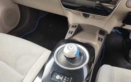 Nissan Leaf I, 2013 год, 825 000 рублей, 17 фотография