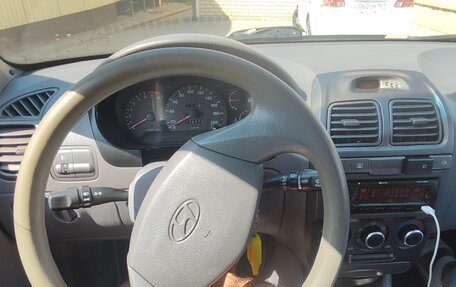 Hyundai Accent II, 2005 год, 420 000 рублей, 23 фотография