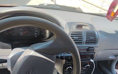 Hyundai Accent II, 2005 год, 420 000 рублей, 25 фотография