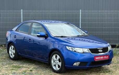 KIA Cerato III, 2010 год, 735 000 рублей, 1 фотография