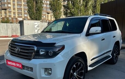 Toyota Land Cruiser 200, 2013 год, 2 950 000 рублей, 1 фотография