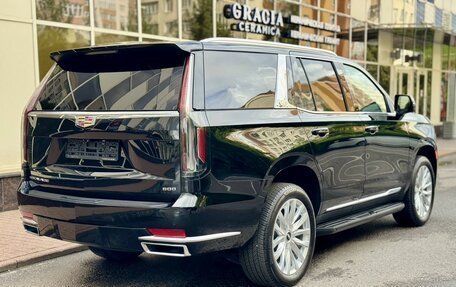 Cadillac Escalade V, 2024 год, 15 750 000 рублей, 2 фотография