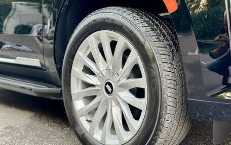 Cadillac Escalade V, 2024 год, 15 750 000 рублей, 7 фотография