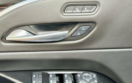 Cadillac Escalade V, 2024 год, 15 750 000 рублей, 13 фотография