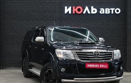 Toyota Hilux VII, 2015 год, 1 980 000 рублей, 3 фотография