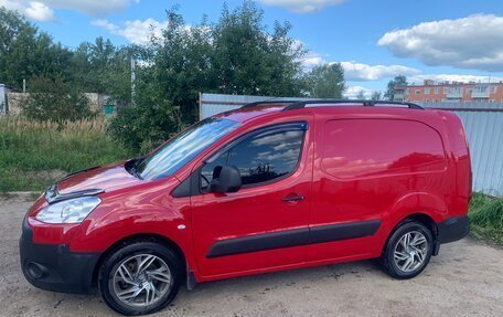 Peugeot Partner II рестайлинг 2, 2011 год, 1 245 000 рублей, 5 фотография