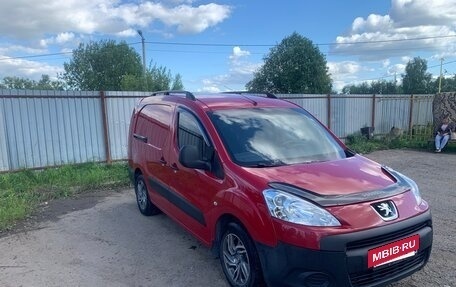 Peugeot Partner II рестайлинг 2, 2011 год, 1 245 000 рублей, 4 фотография