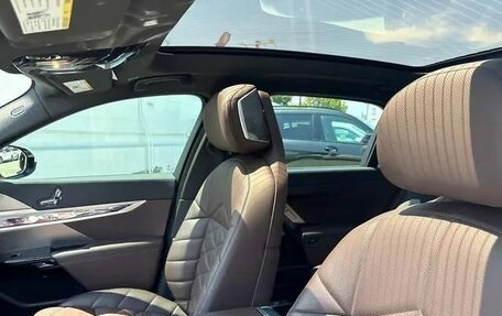 BMW 7 серия, 2023 год, 8 950 820 рублей, 16 фотография