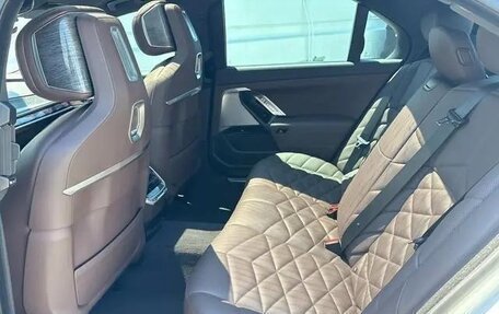 BMW 7 серия, 2023 год, 8 950 820 рублей, 13 фотография