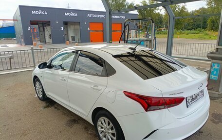 Hyundai Solaris II рестайлинг, 2021 год, 1 750 000 рублей, 3 фотография