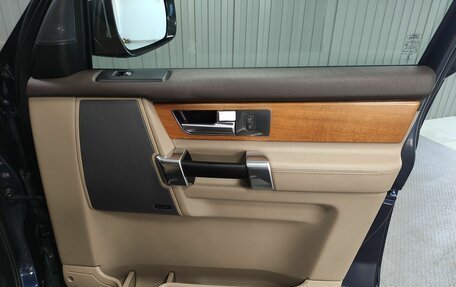 Land Rover Discovery IV, 2015 год, 2 600 000 рублей, 16 фотография