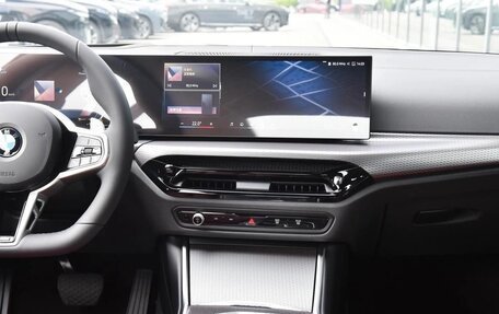 BMW 3 серия, 2025 год, 5 330 000 рублей, 13 фотография